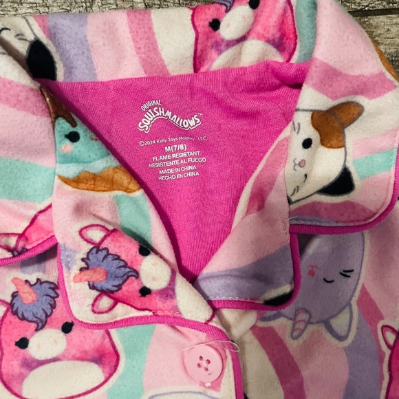 Girl 8 Squishmallows pjs - Picture 4 of 4